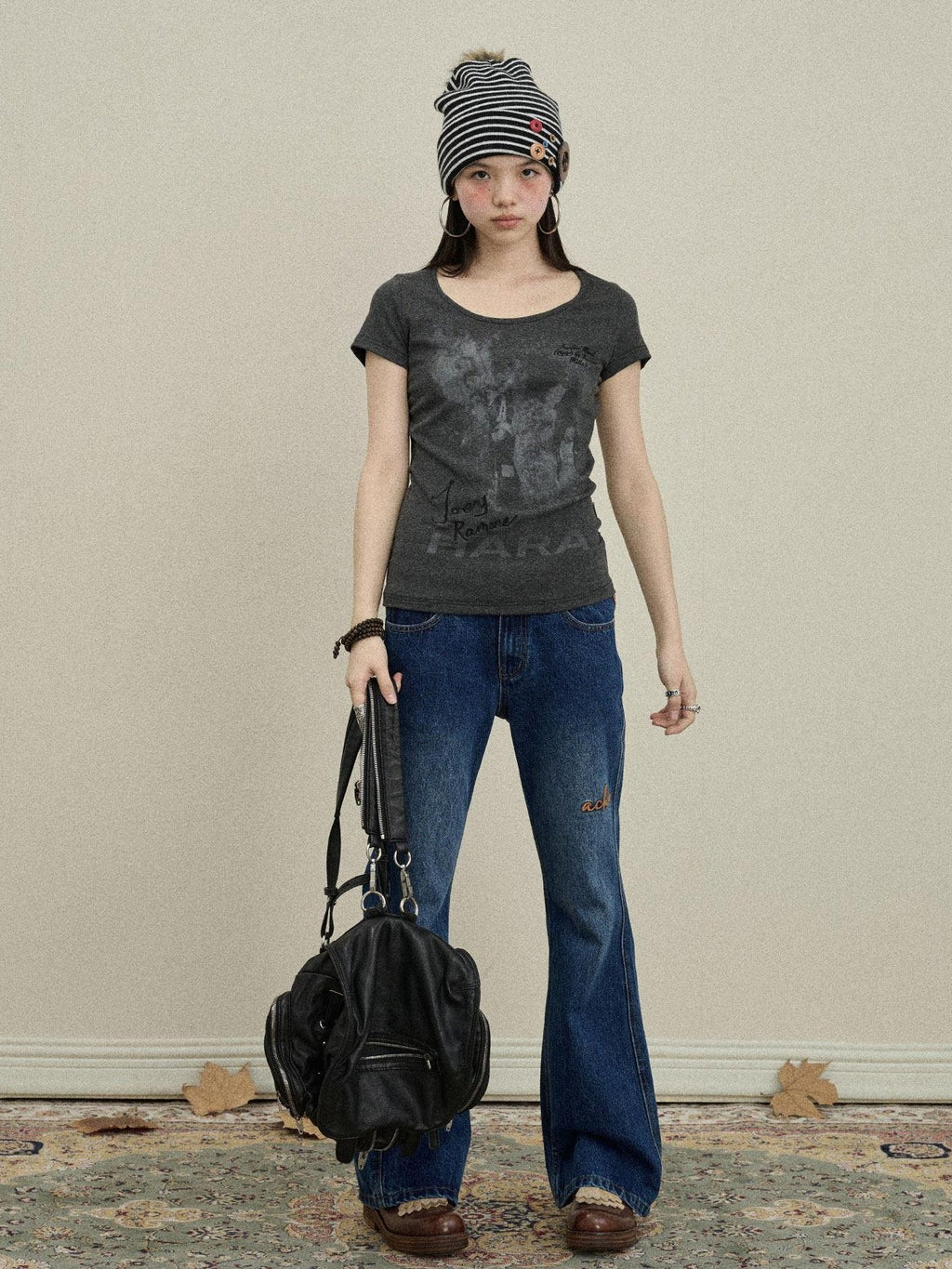 Achihara Slight Embroidered Distressed Wash Slim Women'S Denim Flare Jeans