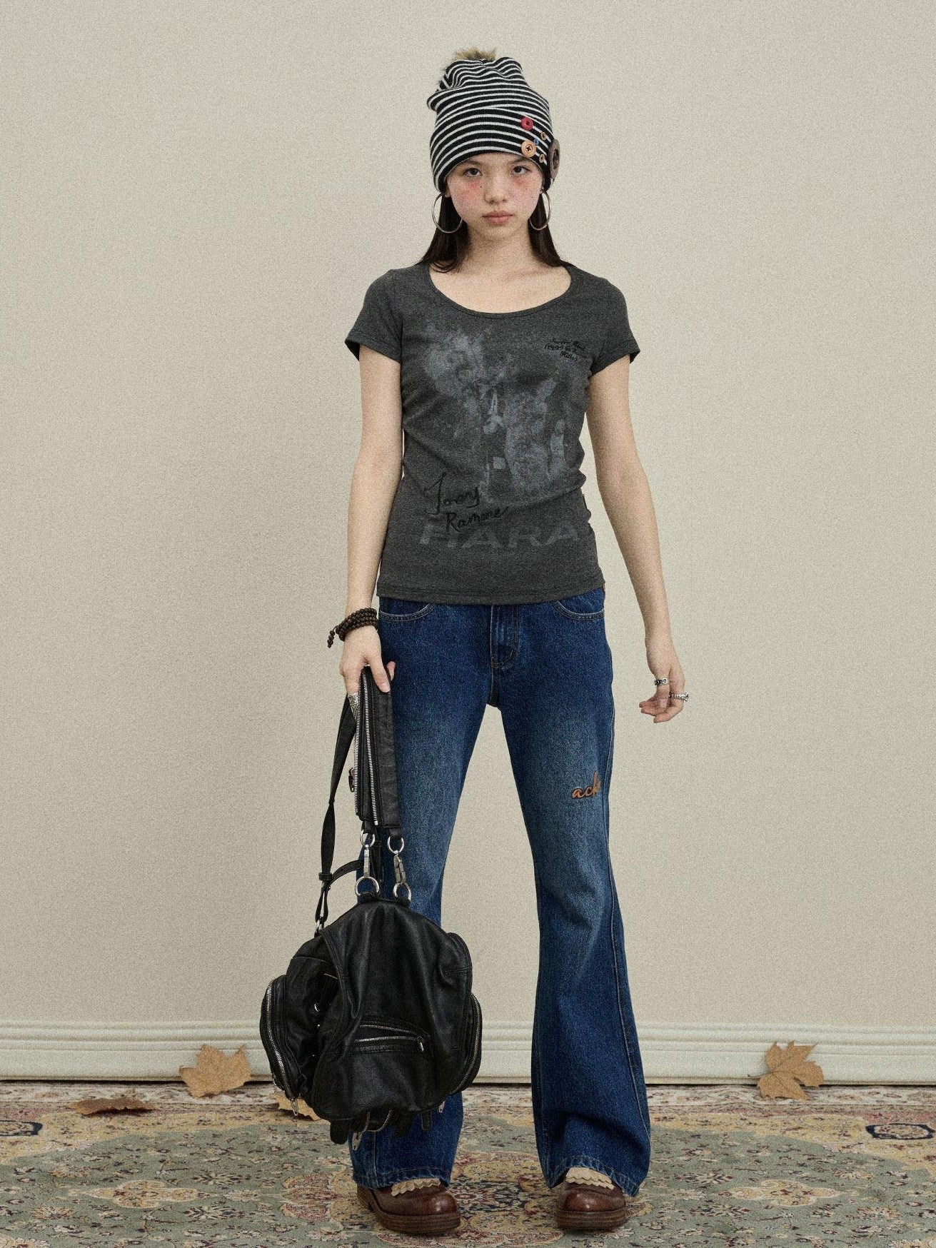 Achihara Slight Embroidered Distressed Wash Slim Women'S Denim Flare Jeans