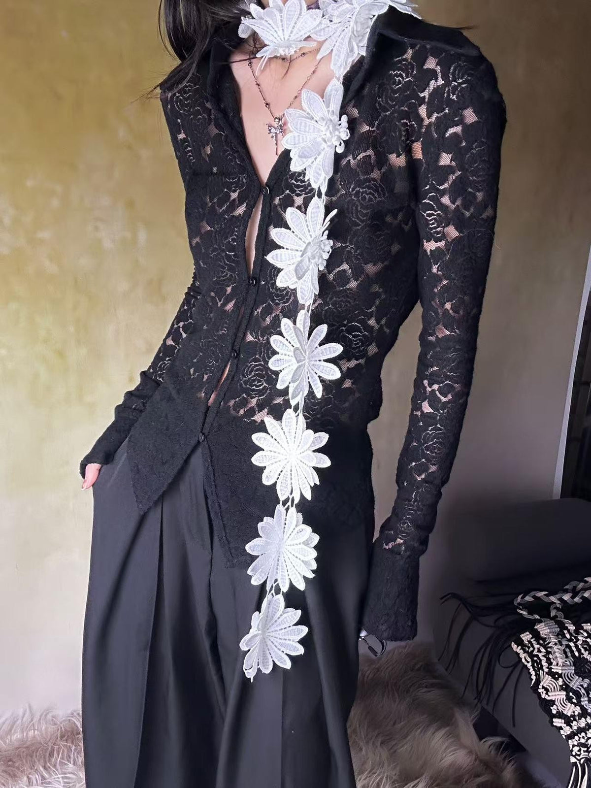 ANTIMOON 3d Multi Layer Floral Lace Neck Decoration Women's Polyester Scarves & Shawls