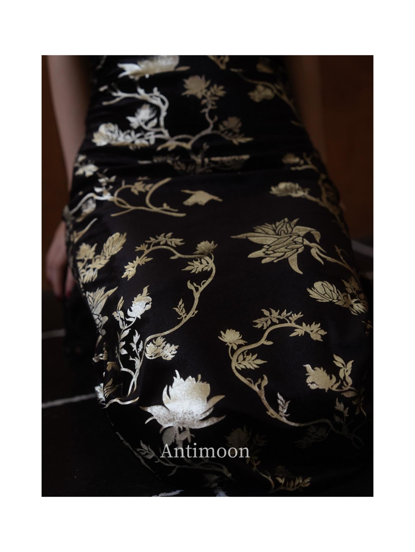ANTIMOON Black Gold Foil New Chinese Women's Velvet Halter Maxi Dresses