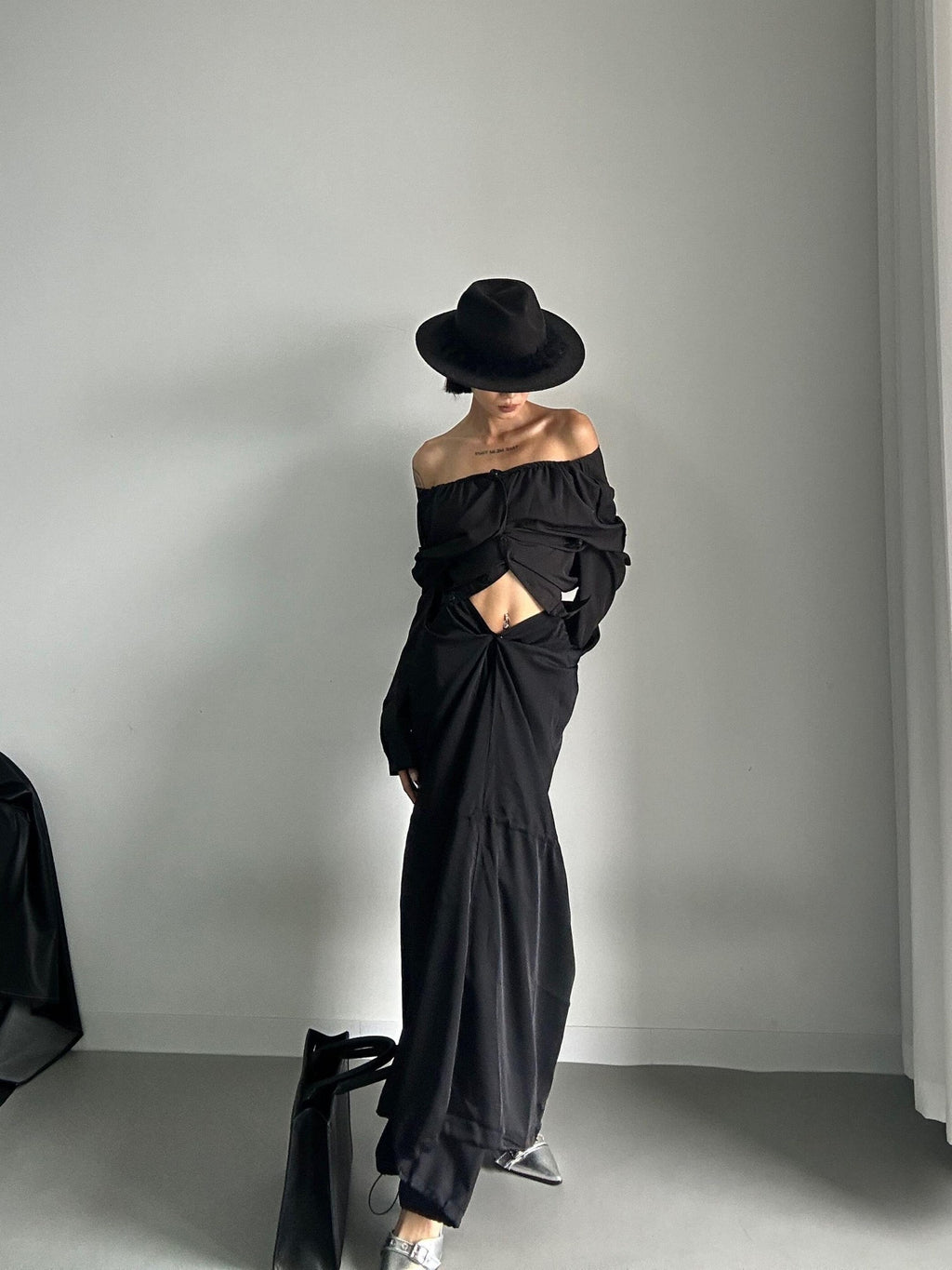 ANTIMOON Black Greek Drape Pleated Flared Women's Polyester Maxi Skirts