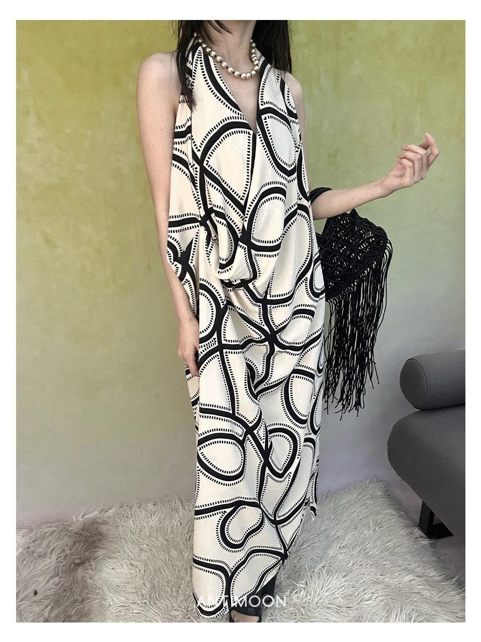 ANTIMOON Black White Line Print Strappy V-neck Women's Polyester Boho Maxi Dresses