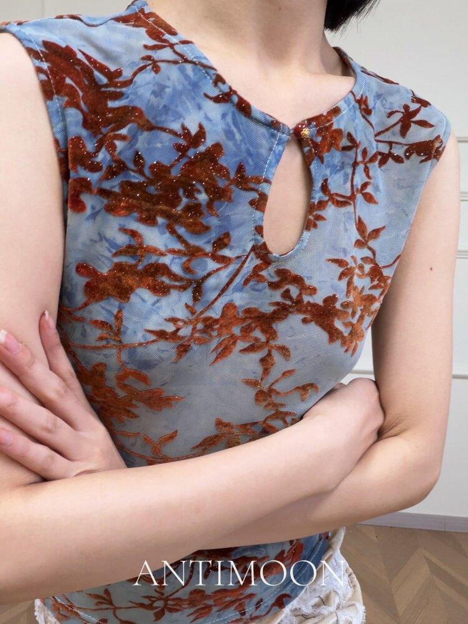 ANTIMOON Blue Glaze Red Branch Tie Dye Stand Collar Slim Women's Polyester Tank Tops