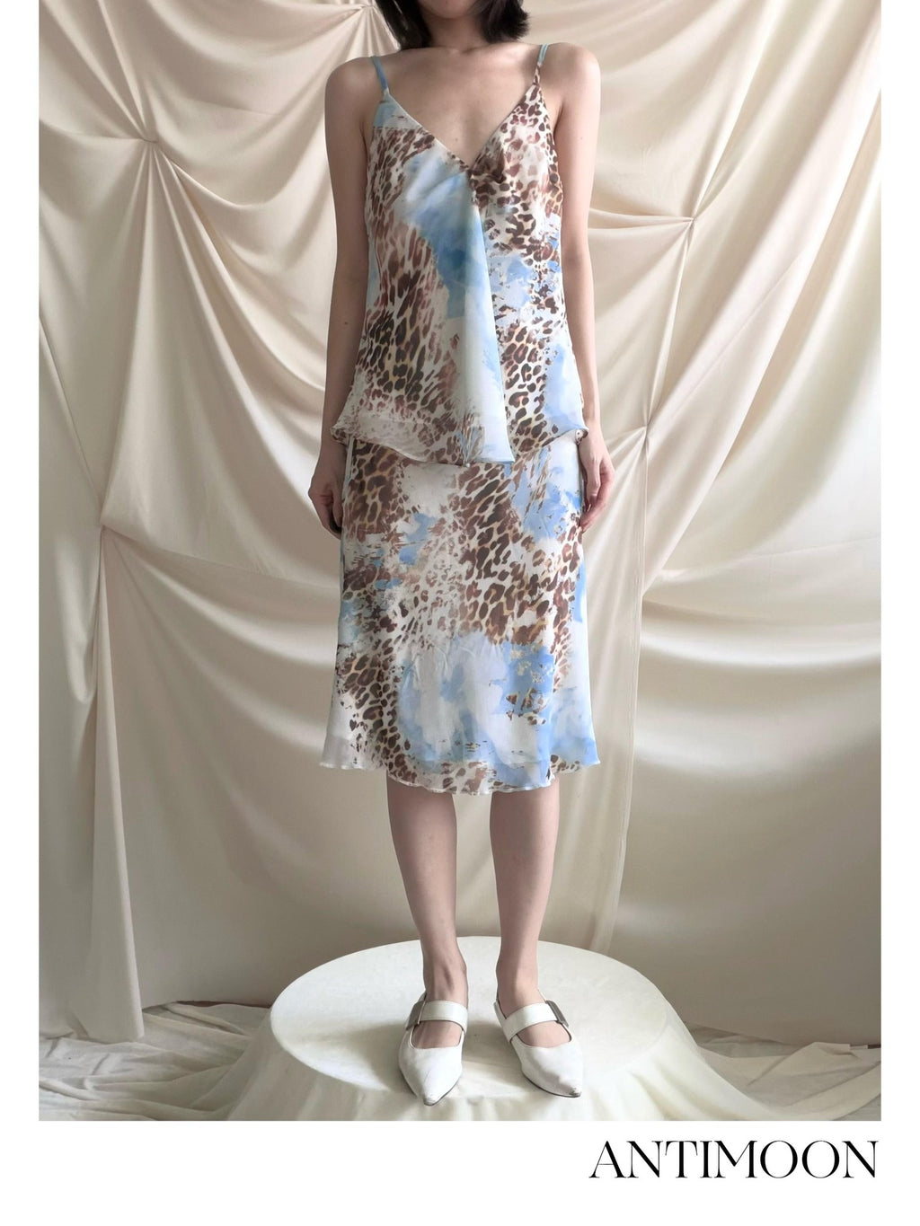 ANTIMOON Blue Gradient Leopard Print Asymmetric Cut Cami Top And Women's Matching Skirt Sets