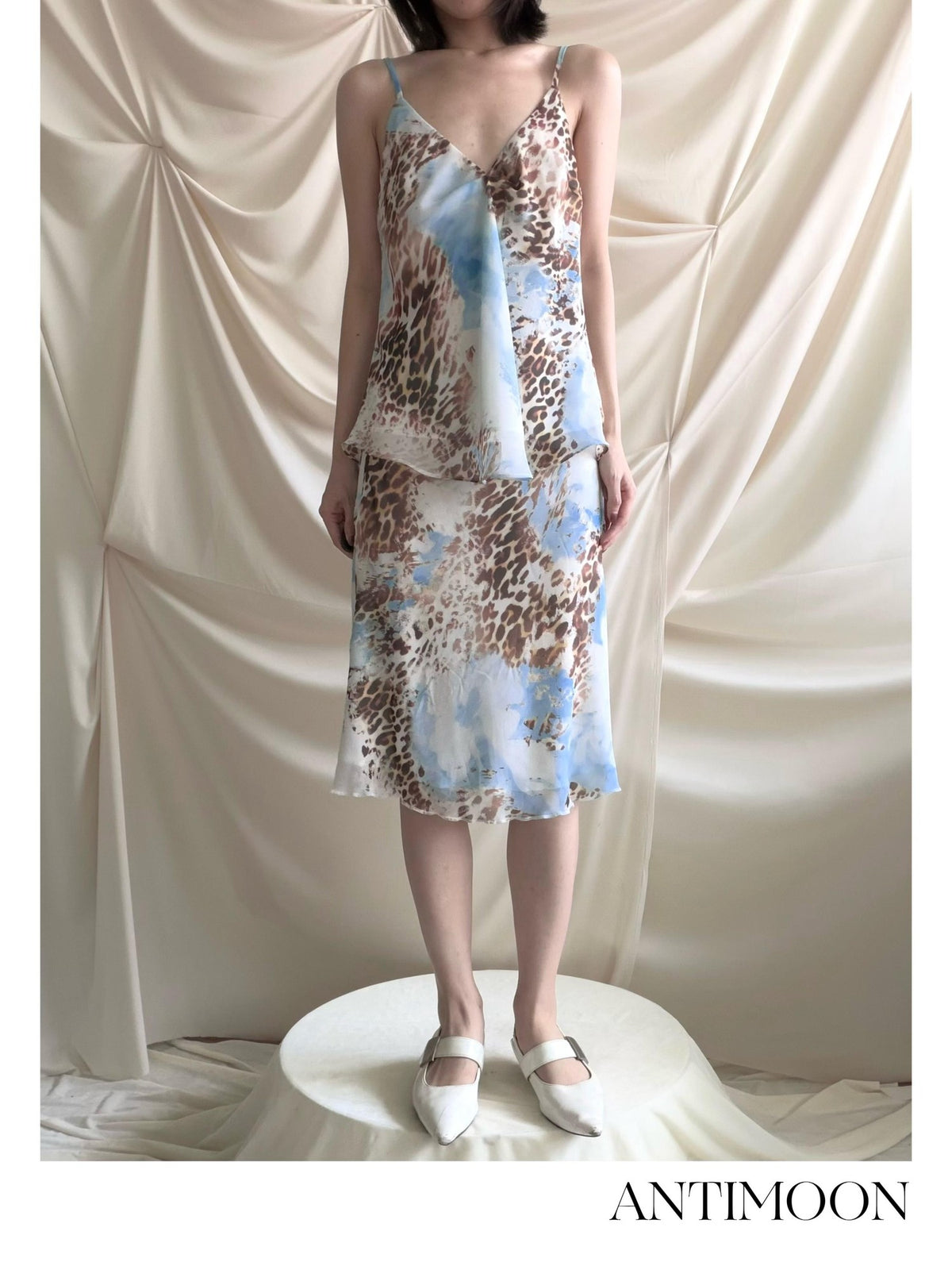ANTIMOON Blue Gradient Leopard Print Asymmetric Cut Cami Top And Women's Matching Skirt Sets