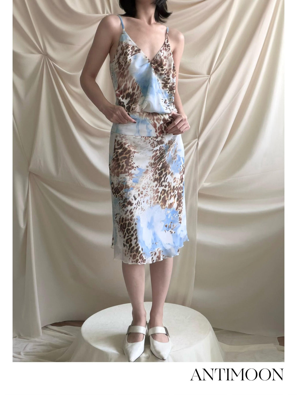 ANTIMOON Blue Gradient Leopard Print Asymmetric Cut Cami Top And Women's Matching Skirt Sets