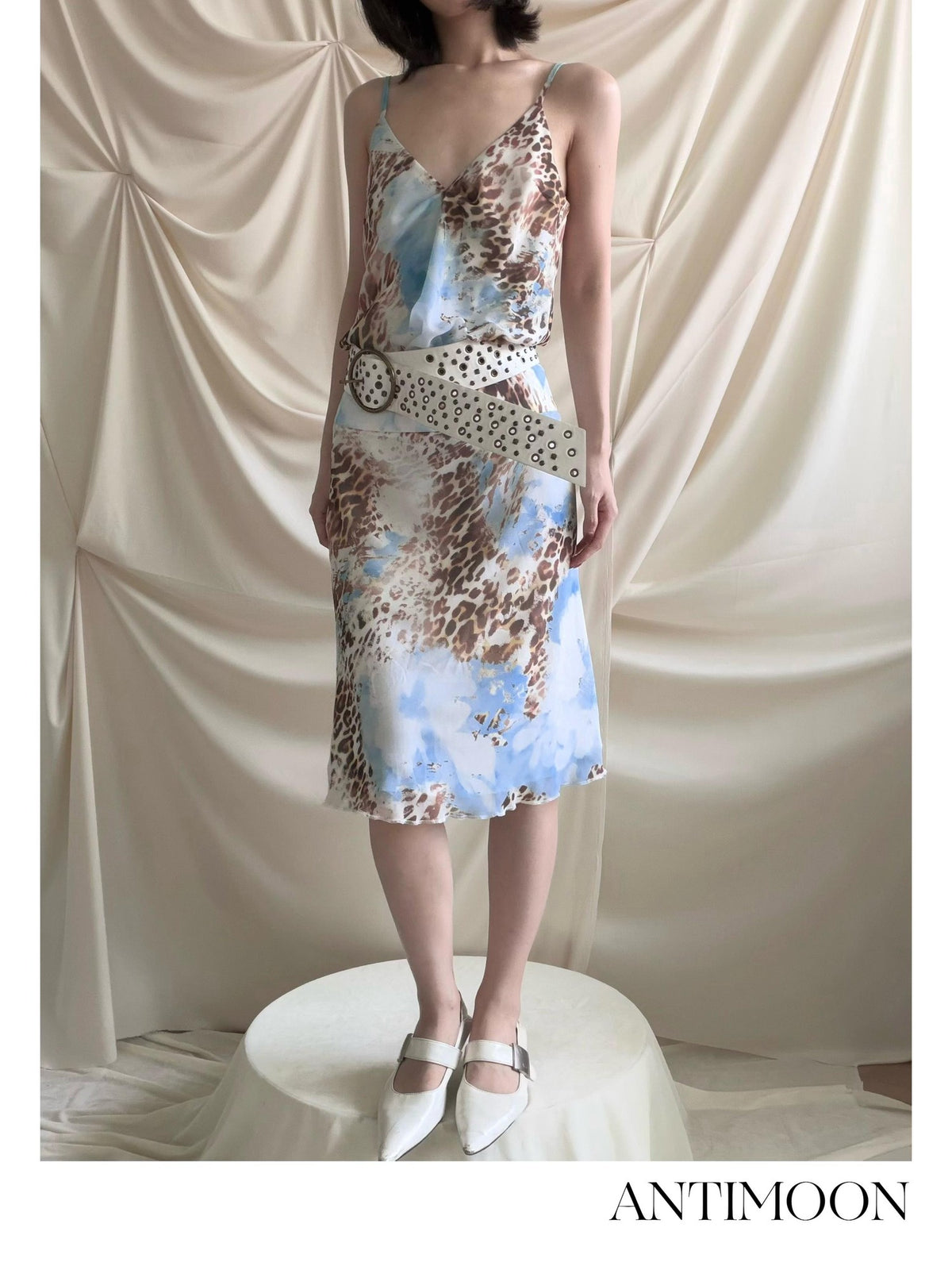 ANTIMOON Blue Gradient Leopard Print Asymmetric Cut Cami Top And Women's Matching Skirt Sets