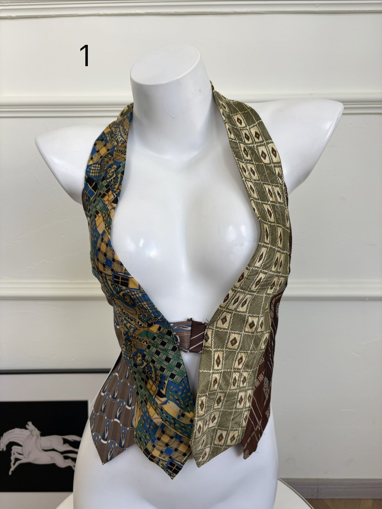 ANTIMOON_Colorblock_Patchwork_Plaid_Tie_Back_V-neck_Women's_Polyester_Halter_Tops_1031322523313_MISSTT