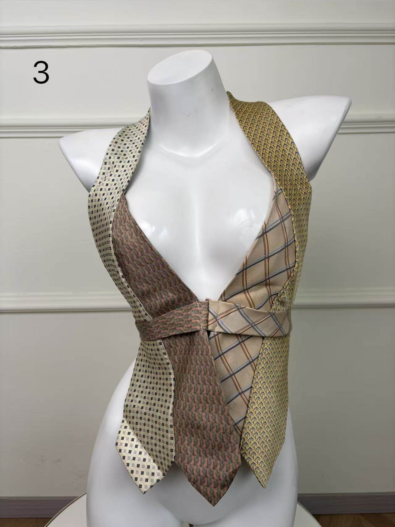 ANTIMOON_Colorblock_Patchwork_Plaid_Tie_Back_V-neck_Women's_Polyester_Halter_Tops_1031322523313_MISSTT
