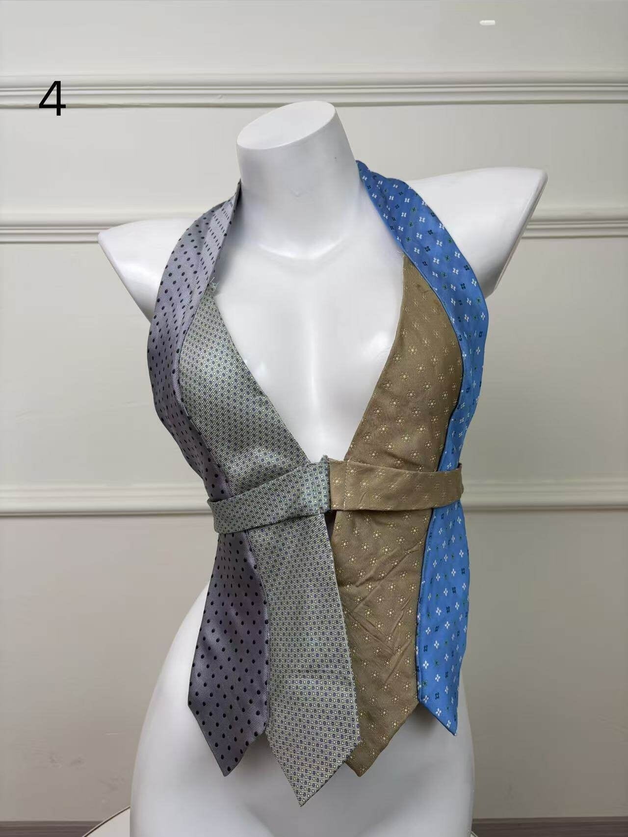 ANTIMOON_Colorblock_Patchwork_Plaid_Tie_Back_V-neck_Women's_Polyester_Halter_Tops_1031322523313_MISSTT