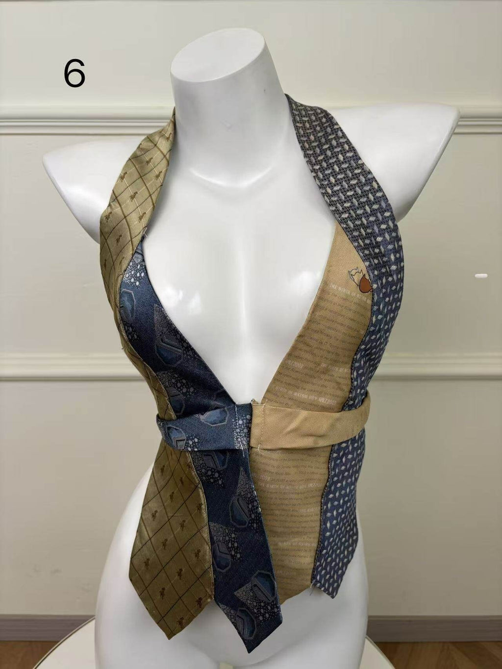 ANTIMOON_Colorblock_Patchwork_Plaid_Tie_Back_V-neck_Women's_Polyester_Halter_Tops_1031322523313_MISSTT