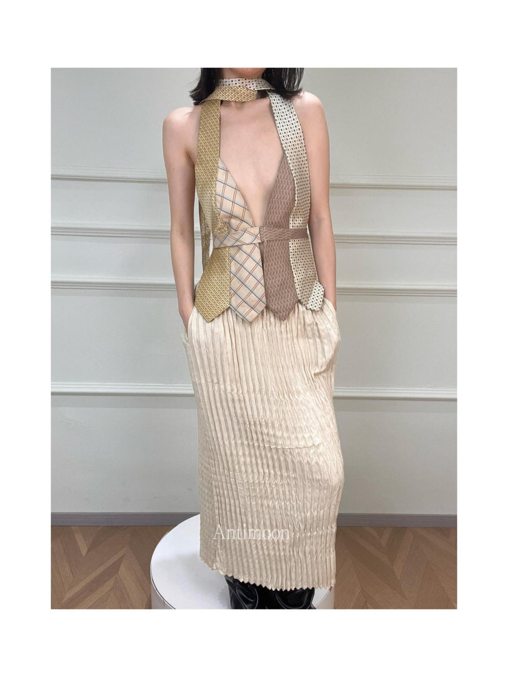 ANTIMOON Colorblock Patchwork Plaid Tie Back V-neck Women's Polyester Halter Tops