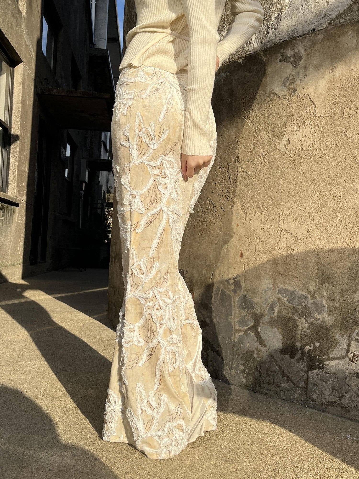 ANTIMOON Cream Beaded Embroidered Lace Women's Polyester Mermaid Skirts