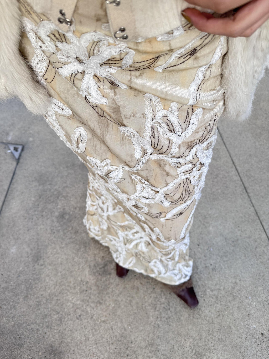 ANTIMOON Cream Beaded Embroidered Lace Women's Polyester Mermaid Skirts