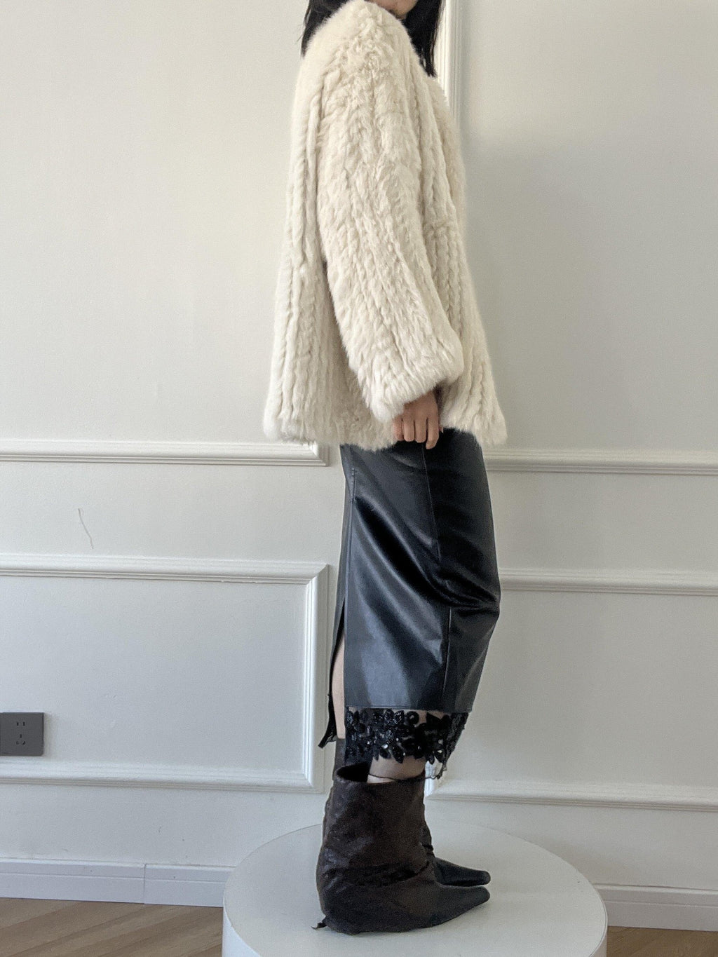 ANTIMOON Cropped Soft Lightweight Woven Medieval Women's Faux Fur Coats