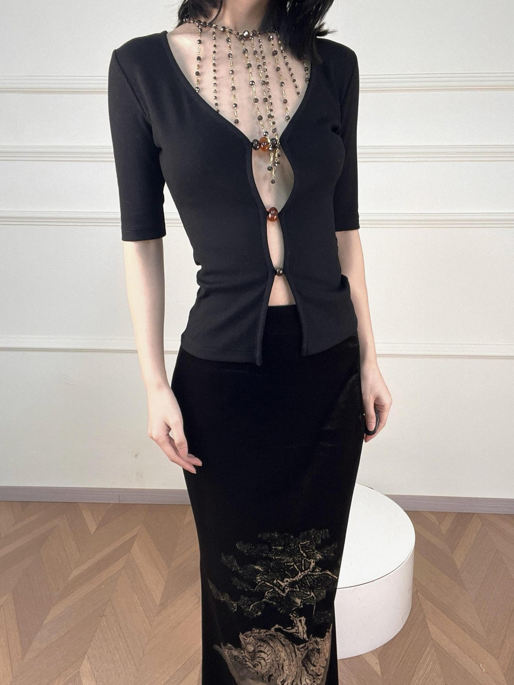 ANTIMOON Cutout Beaded Knit V-neck Slim Fit Zip Cardigan Women's Cotton Short Sleeve T-shirts