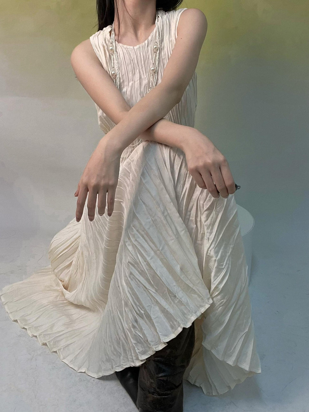 ANTIMOON Flowy Textured Hand Pleated Waist Cinched Women's Polyester Casual Maxi Dresses