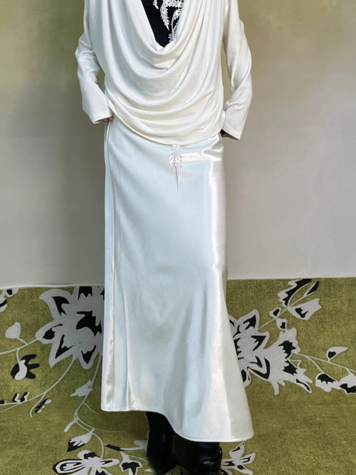 ANTIMOON_Glossy_Structured_Mermaid_A_Line_High_Waist_Women's_Polyester_Maxi_Skirts_980109051353_MISSTT
