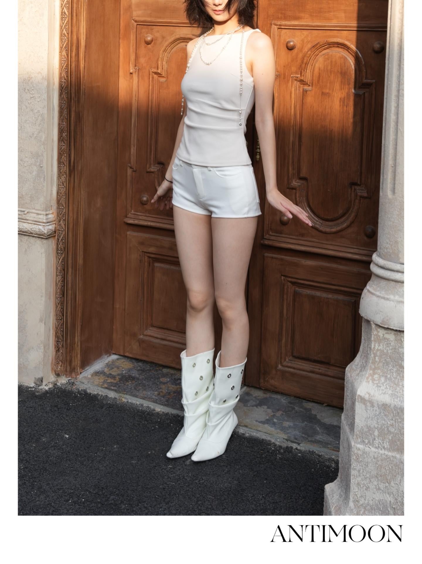ANTIMOON Hip Enhancing Padded Leg Lengthening Slim Straight Women's Viscose Denim Shorts