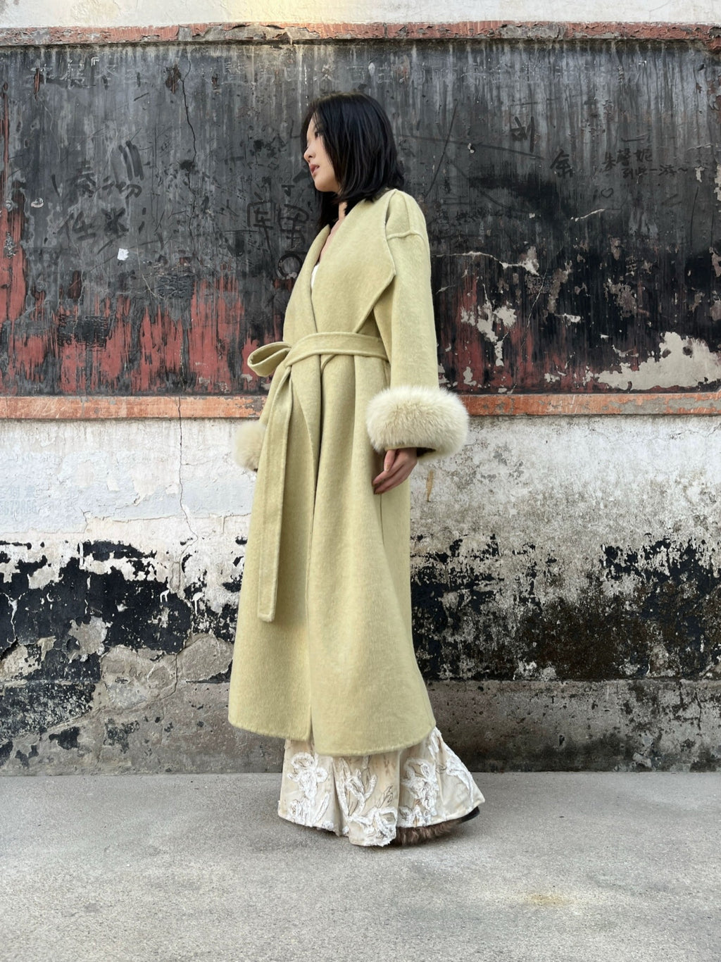 ANTIMOON Jade Vintage Double Faced Wool Fox Trim Women's 90 Wool 10 Alpaca Long Coats