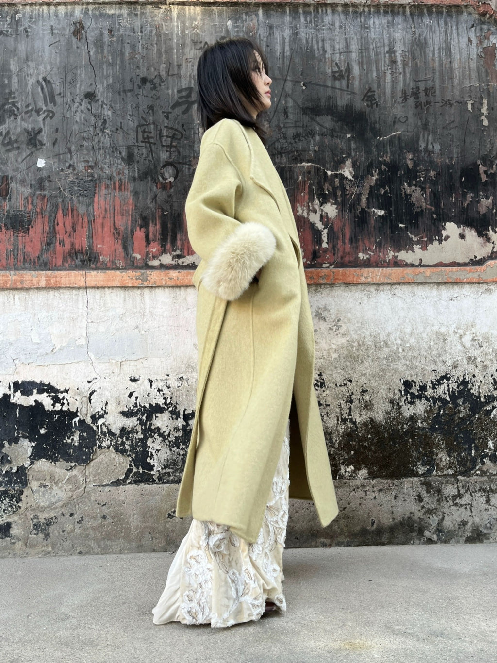 ANTIMOON Jade Vintage Double Faced Wool Fox Trim Women's 90 Wool 10 Alpaca Long Coats