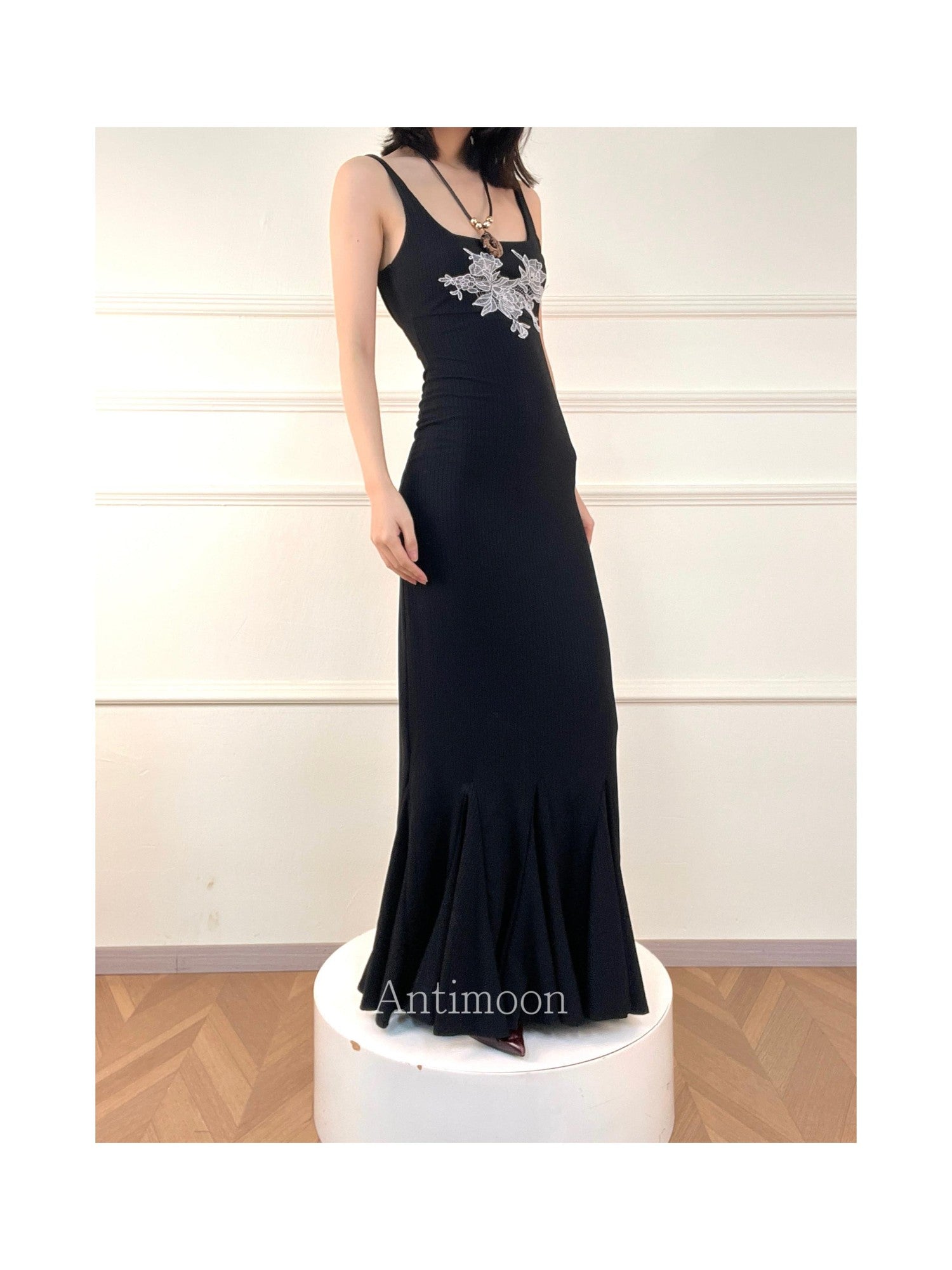 ANTIMOON Lace Floral Mermaid Slim Fit Women's Polyester Bodycon Maxi Dresses