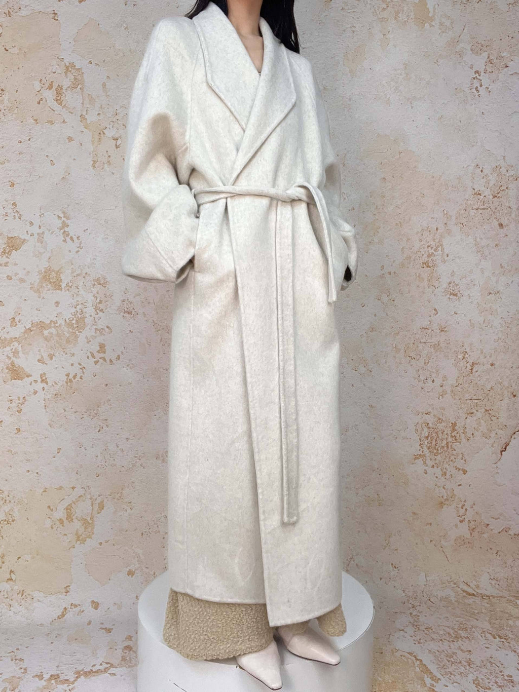 ANTIMOON_Literati_Raglan_Sleeve_Handmade_Suit_Collar_Women's_Double_Face_Wool_Long_Coats_988526684243_MISSTT