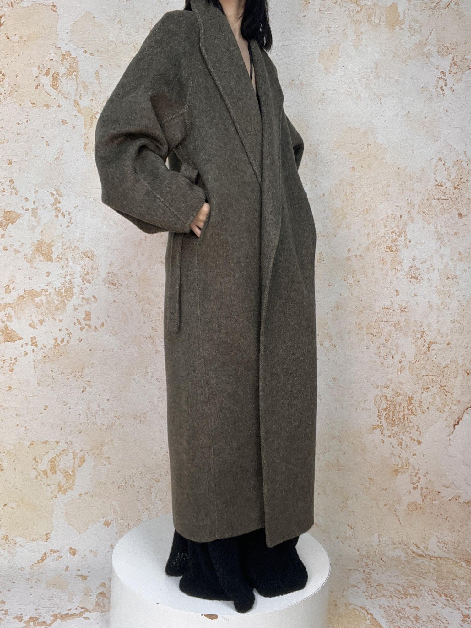 ANTIMOON Literati Raglan Sleeve Handmade Suit Collar Women's Double Face Wool Long Coats