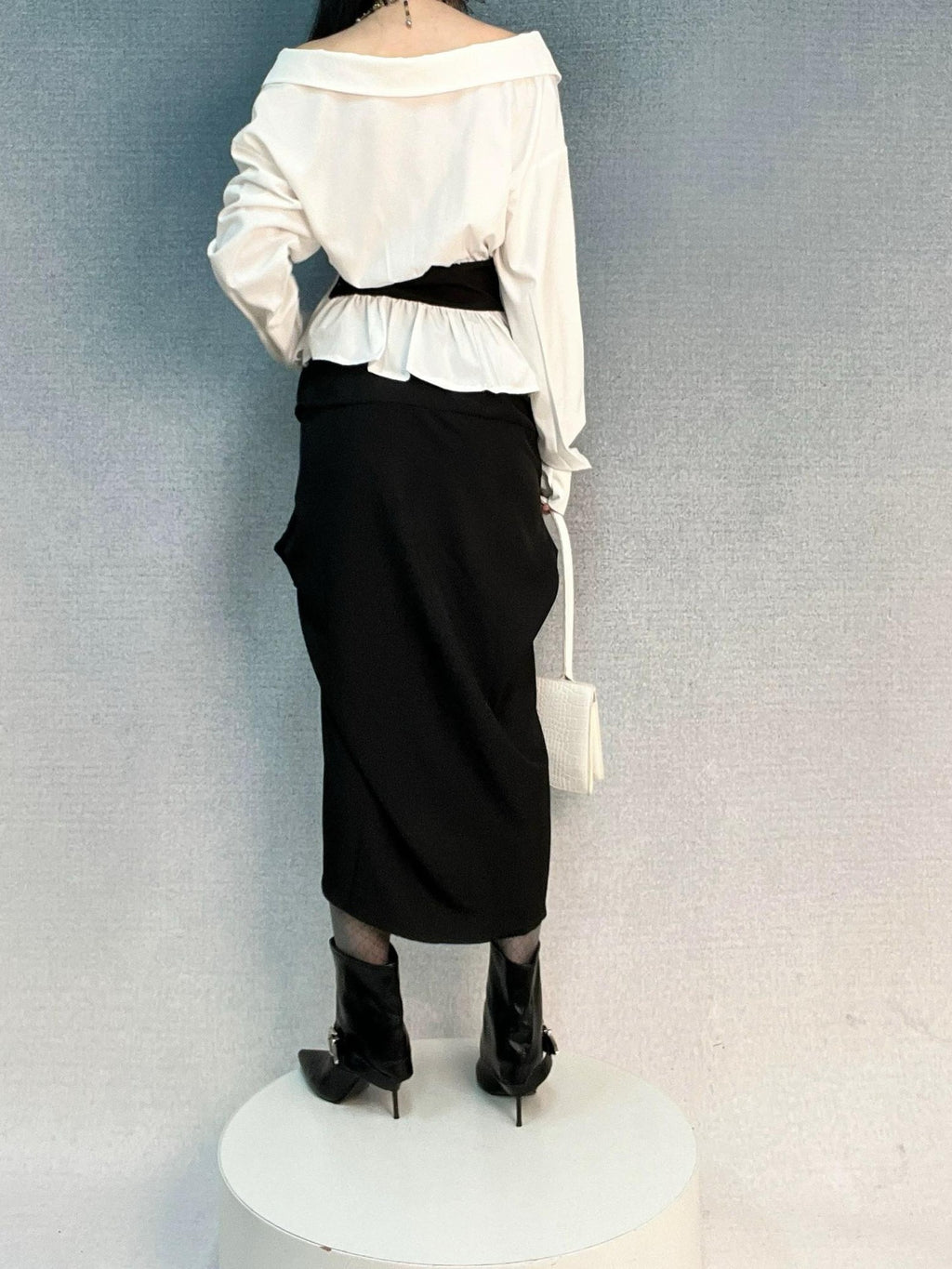 ANTIMOON Mermaid Waist Belt Splicing One Shoulder Women's Cotton Blouses