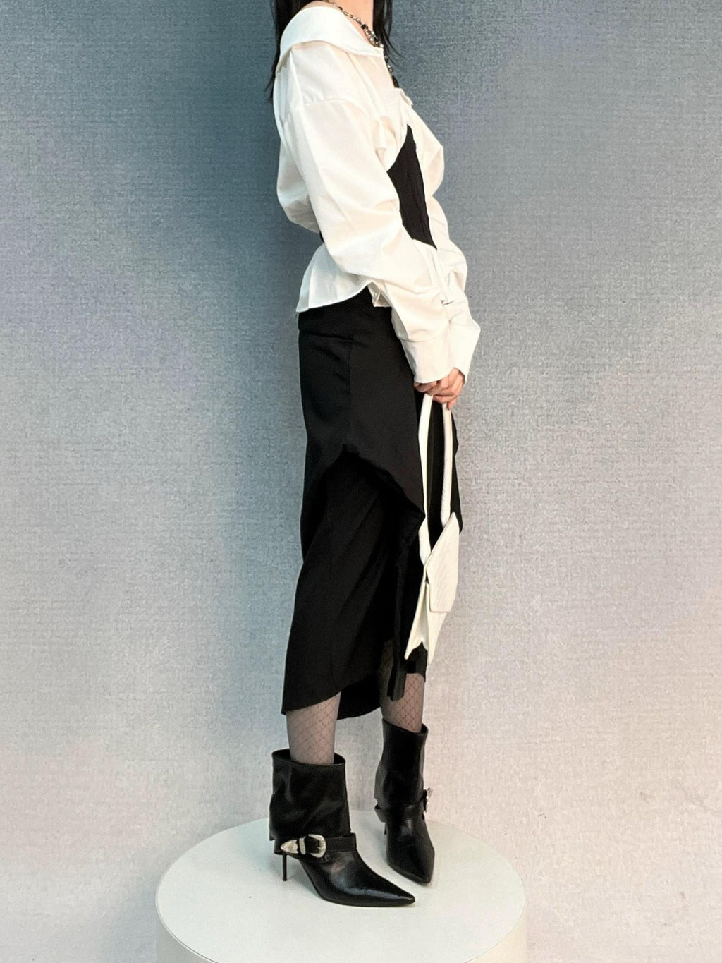 ANTIMOON Mermaid Waist Belt Splicing One Shoulder Women's Cotton Blouses