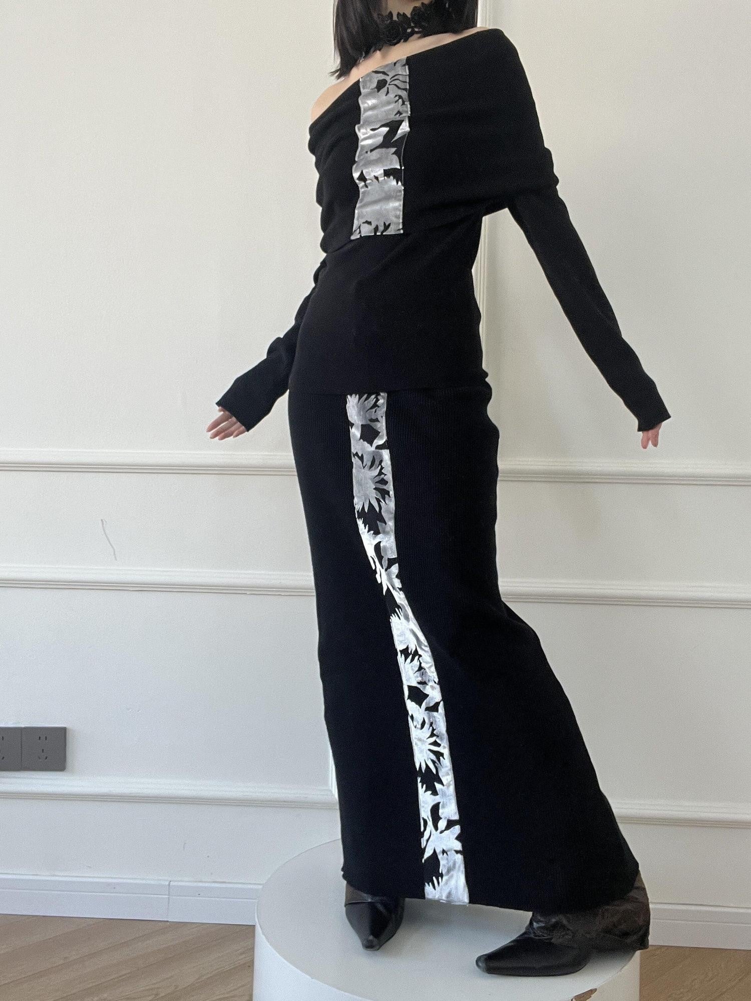 ANTIMOON Metallic Black Spliced Flocked Knit One Shoulder Women's Matching Skirt Sets