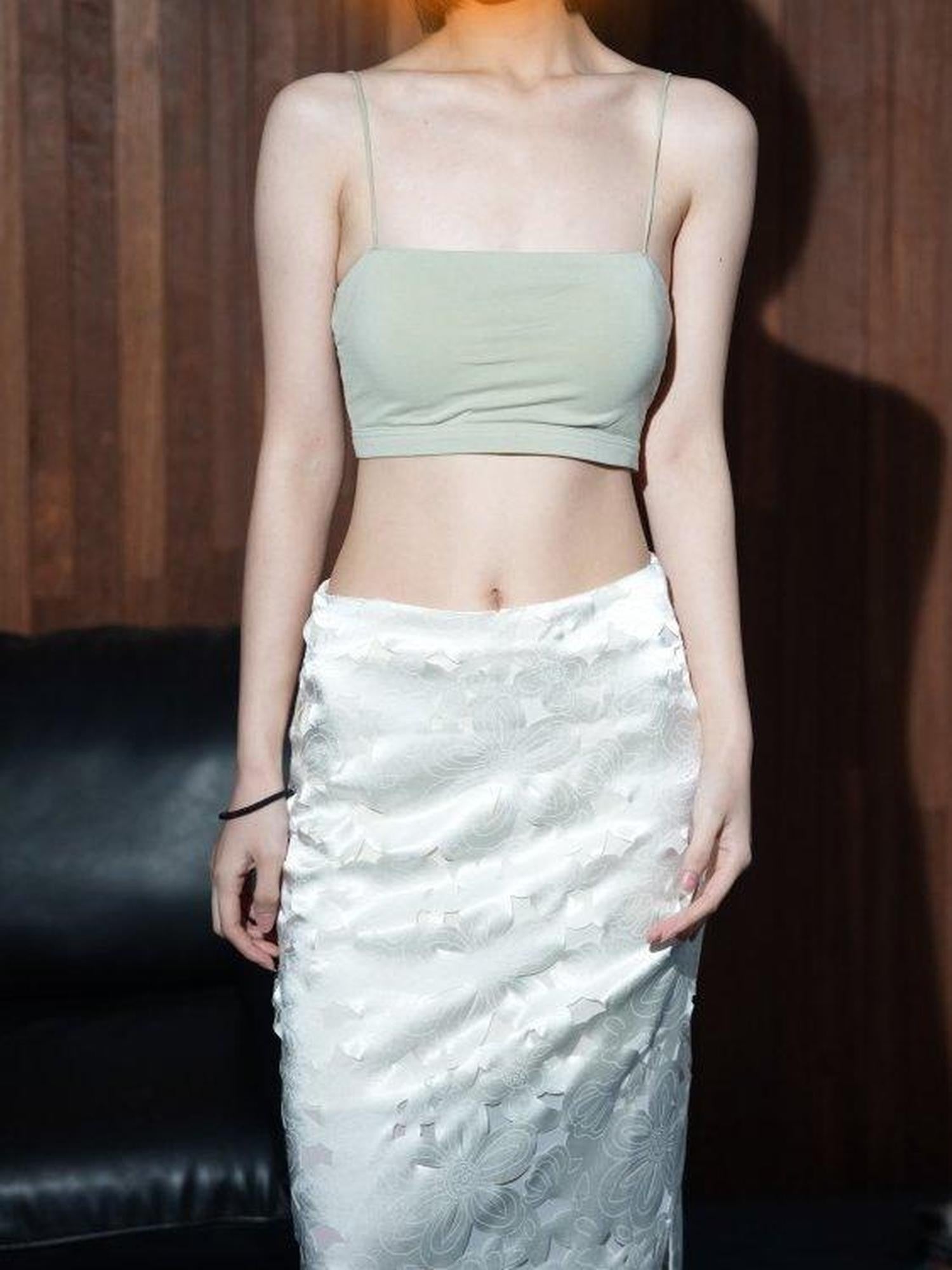 ANTIMOON Minimalist Built In Bra Pad Slim Round Neck Women's Modal Cotton Camisoles