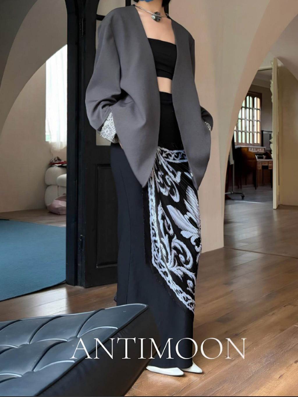 ANTIMOON Minimalist V-neck No Button Slim Fit Women's Polyester Blazers