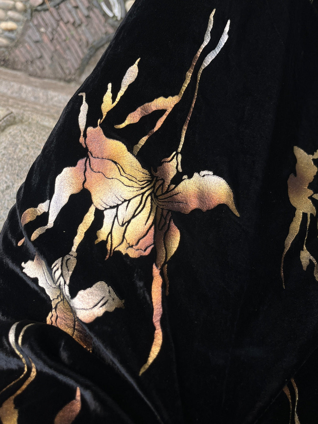 ANTIMOON Night Iris Gold Foil Black Velvet Women's Nylon Knit Slim Matching Skirt Sets
