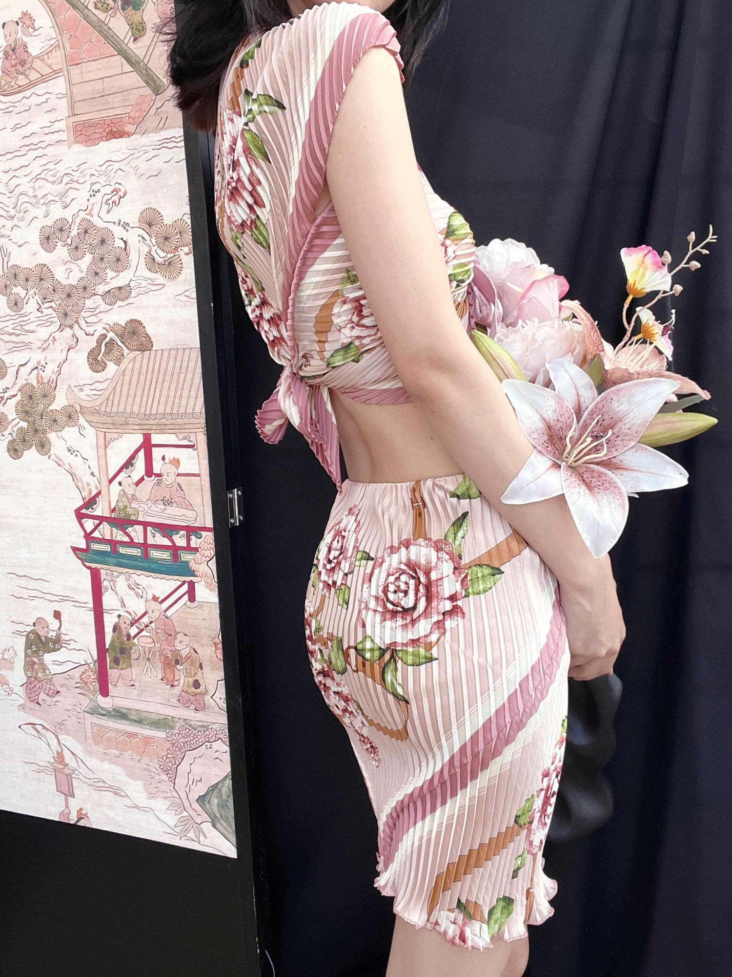 ANTIMOON Pastel Floral Pleated V-neck Convertible Women's Polyester Matching Skirt Sets