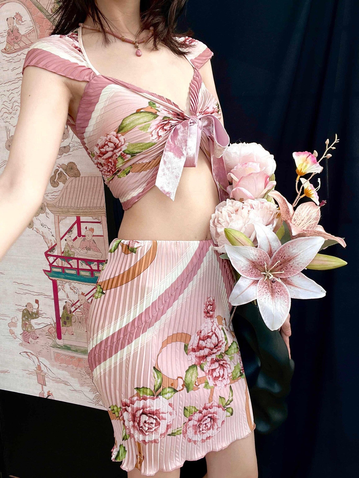 ANTIMOON Pastel Floral Pleated V-neck Convertible Women's Polyester Matching Skirt Sets