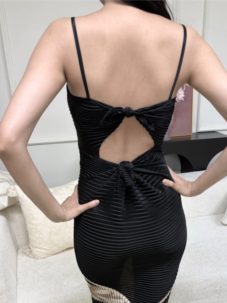 ANTIMOON_Pink_Black_Spliced_Pleated_Spaghetti_Women's_Polyester_Bodycon_Maxi_Dresses_1053638645994_MISSTT