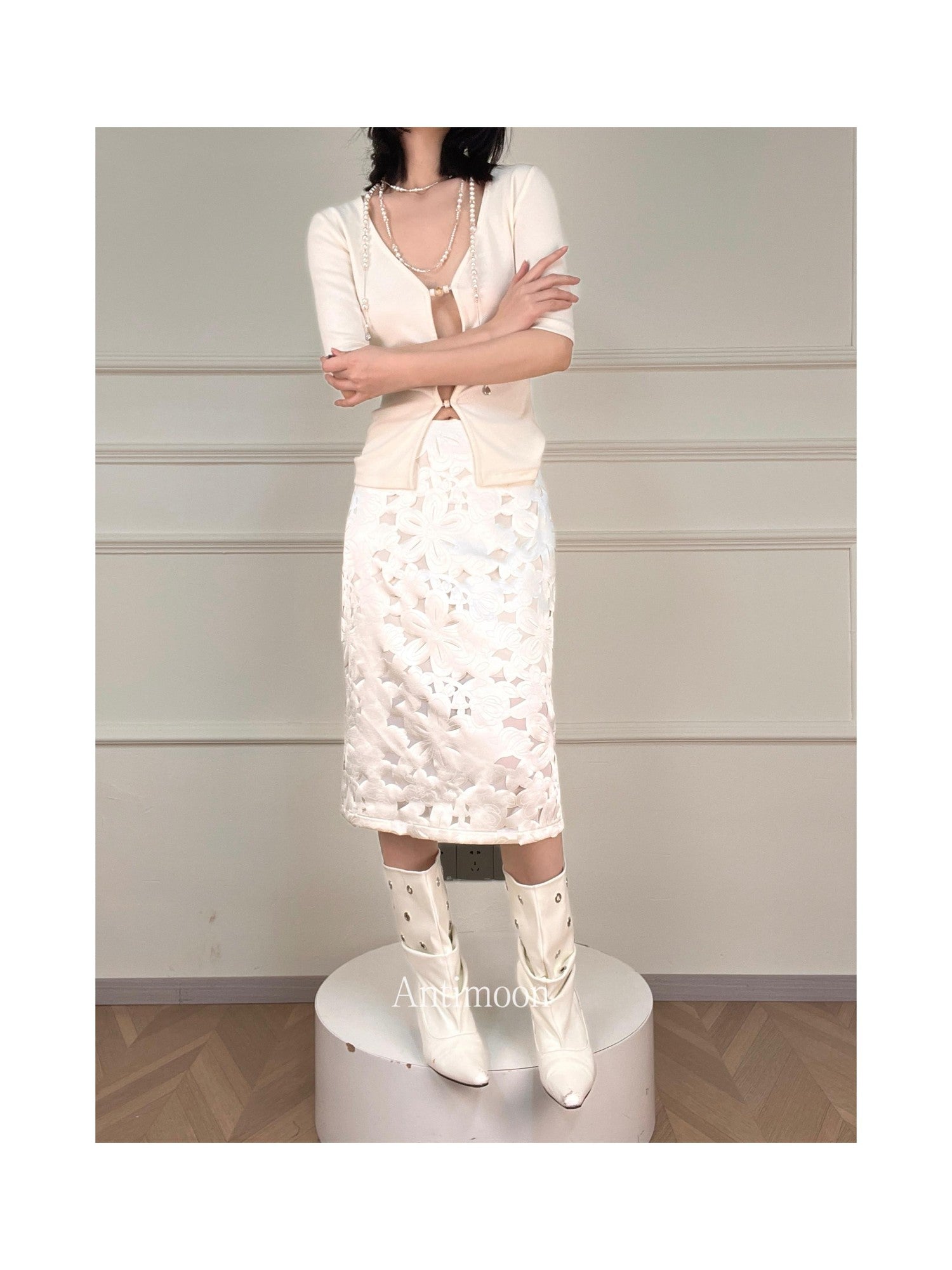 ANTIMOON Silver Window Floral Laser Cut Hollow Detail Women's Polyester Midi Skirts