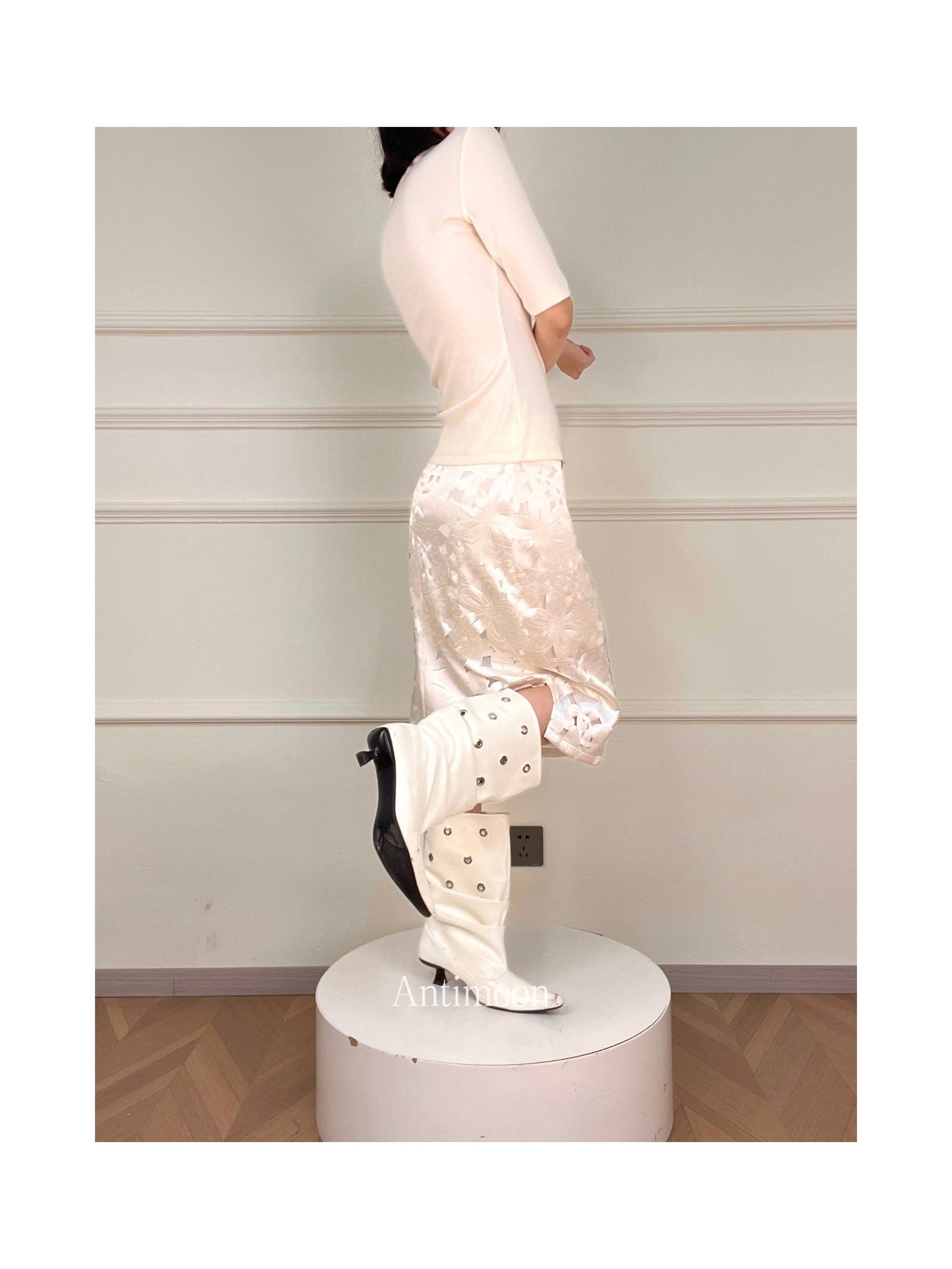 ANTIMOON Silver Window Floral Laser Cut Hollow Detail Women's Polyester Midi Skirts