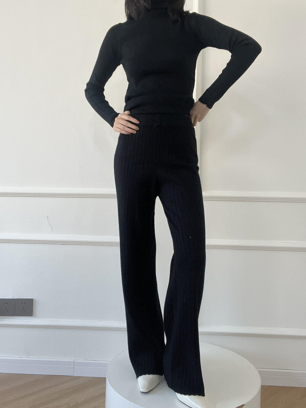 ANTIMOON Slim 3d Rib 18g Mock Neck Women's Wool Blend Long Sleeve T-shirts