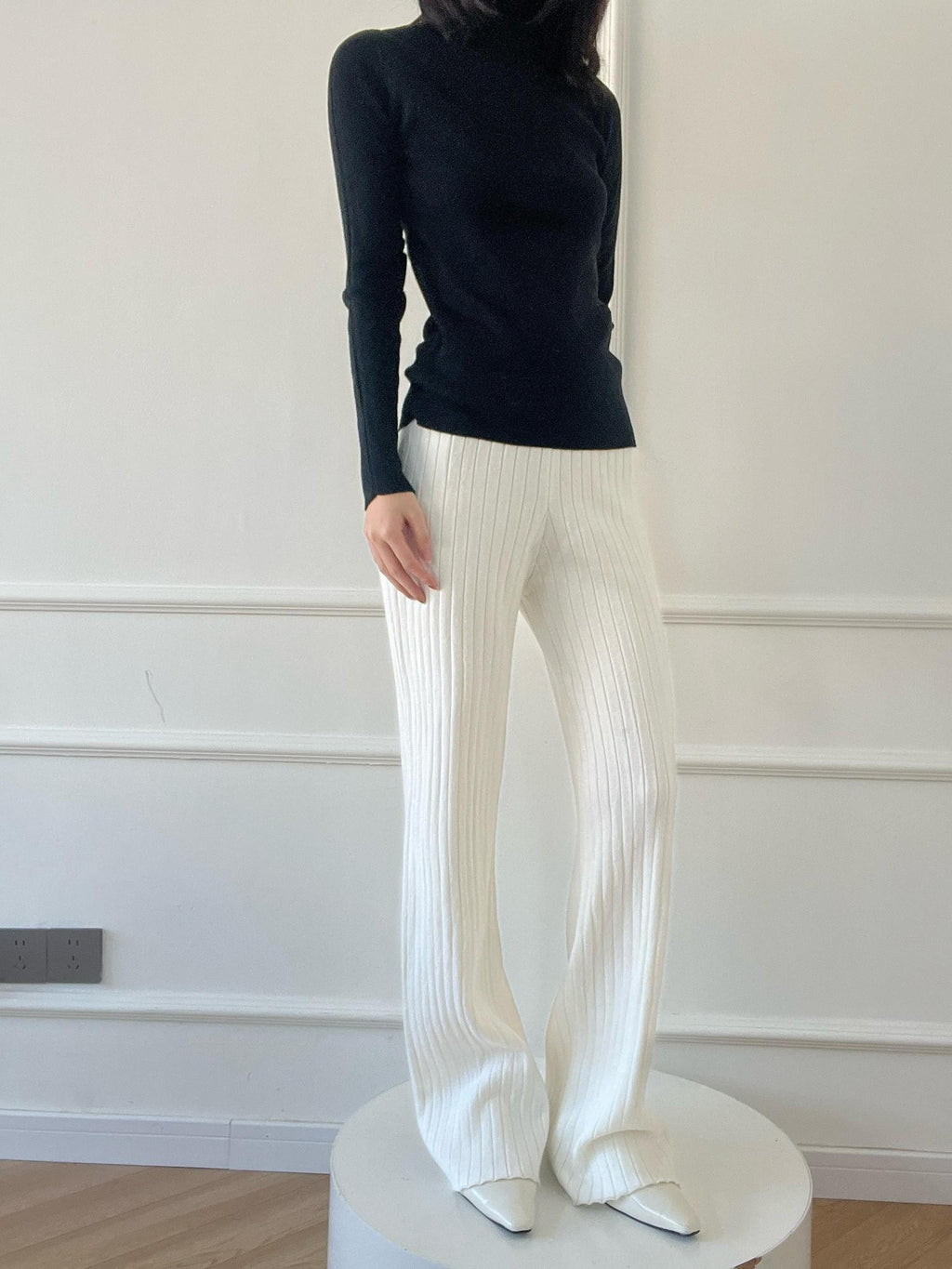 ANTIMOON Slim 3d Rib 18g Mock Neck Women's Wool Blend Long Sleeve T-shirts