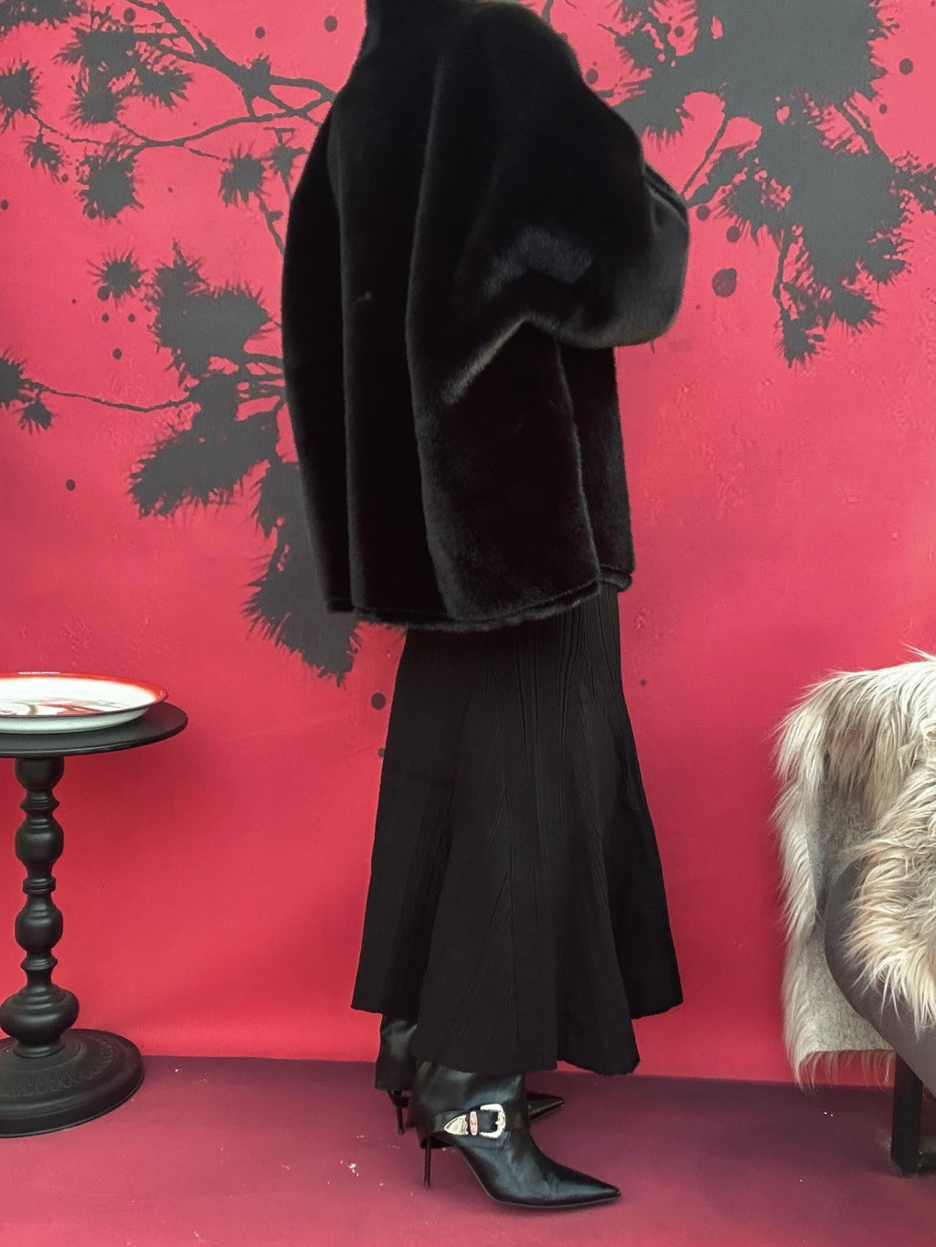 ANTIMOON Slimming Collarless Pocketed Mid Length Loose Women's Mink Plush Faux Fur Coats