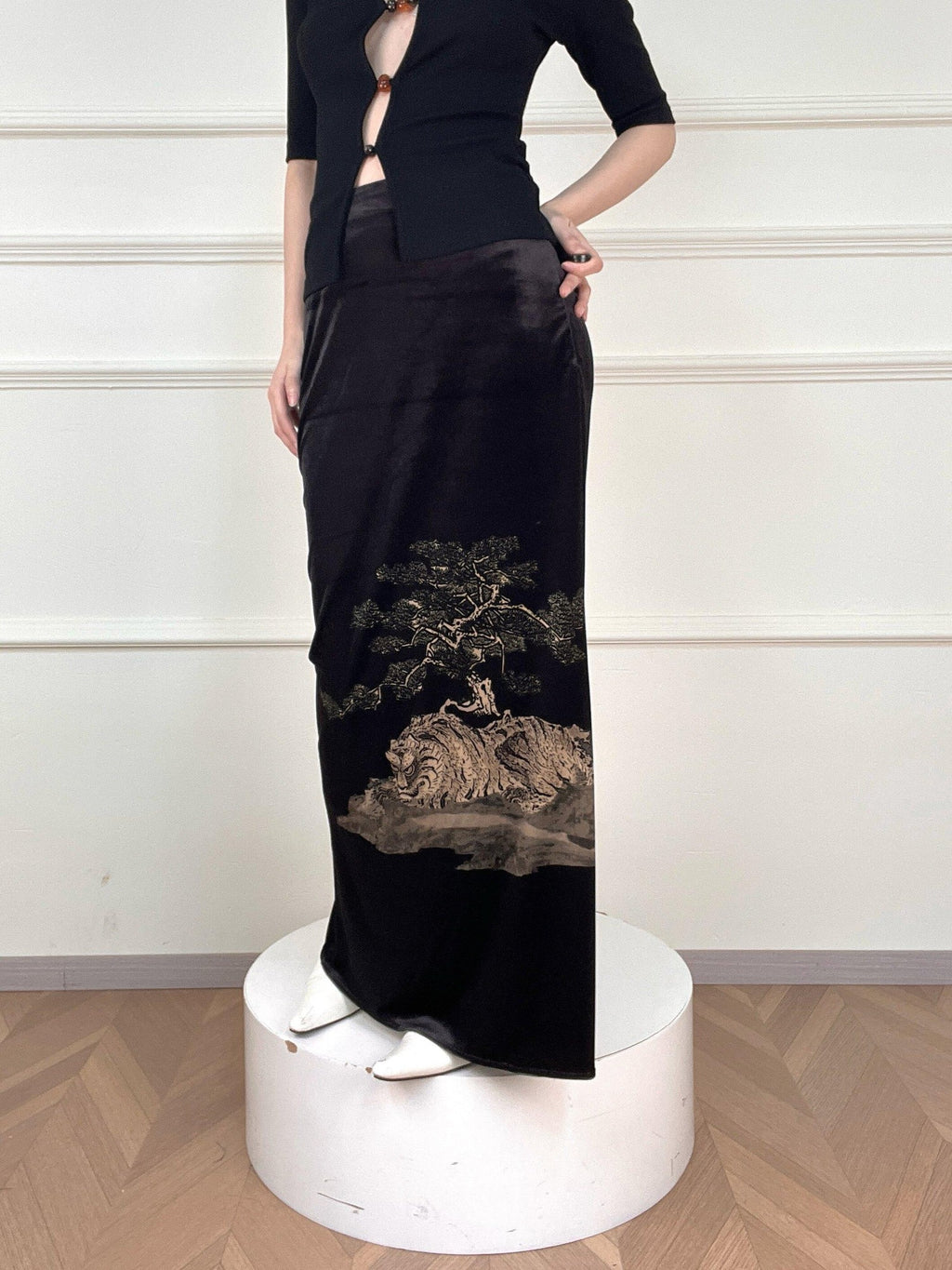 ANTIMOON Tiger Print Pleated High Waist Pencil Women's Velvet Midi Skirts
