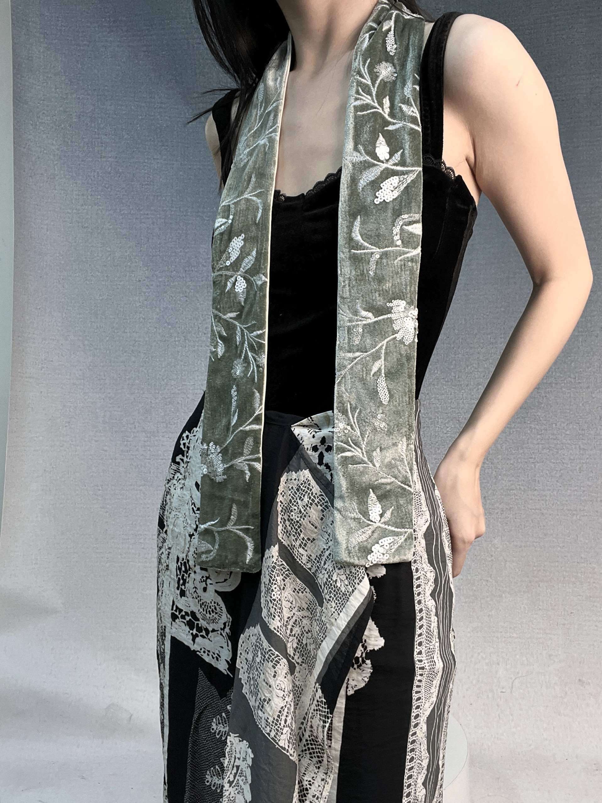 ANTIMOON_Vintage_Heavy_Beaded_Draped_Chinese_Style_Women's_Velvet_Scarves_&_Shawls_974778779691_MISSTT