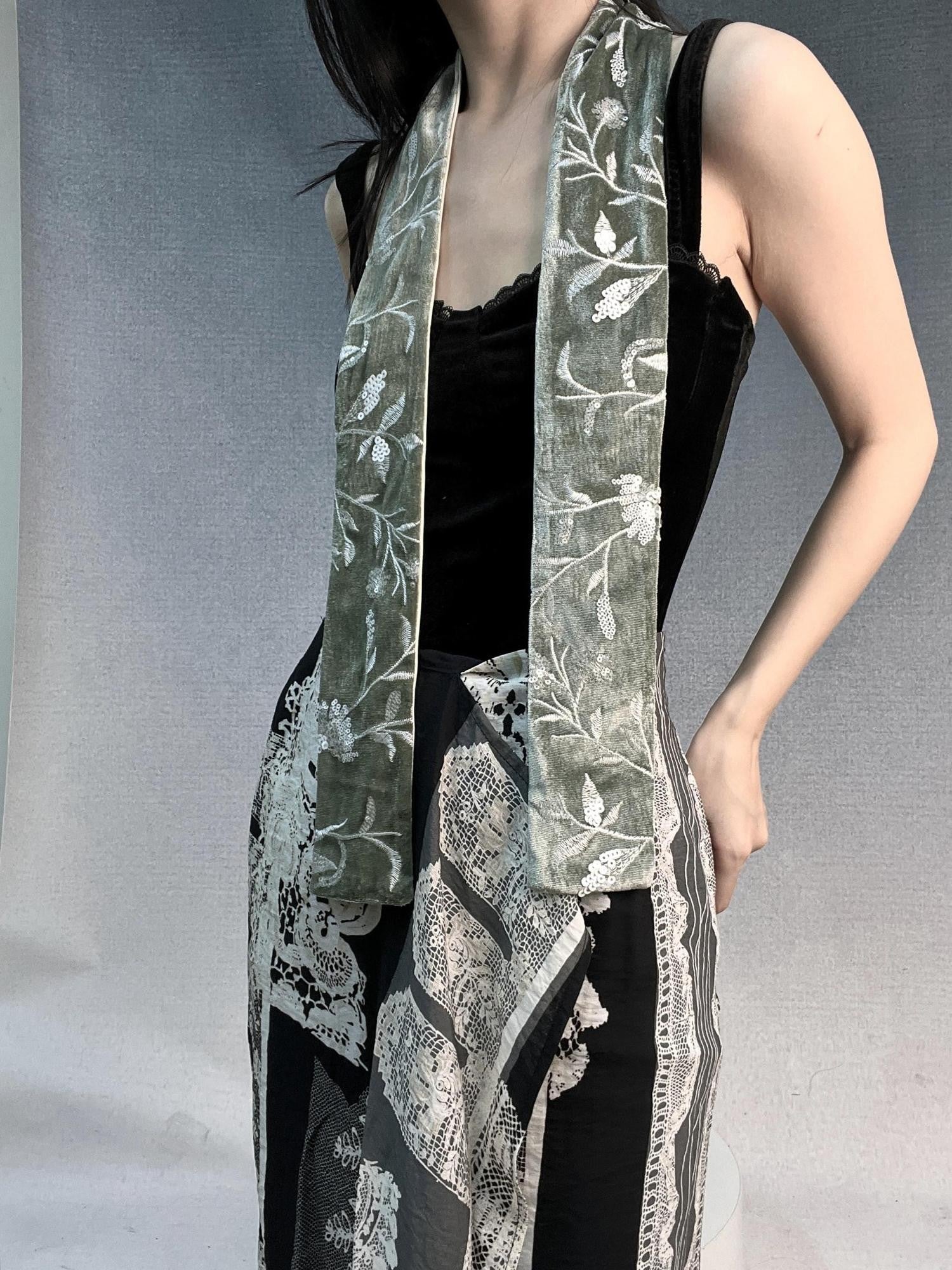 ANTIMOON Vintage Heavy Beaded Draped Chinese Style Women's Velvet Scarves & Shawls
