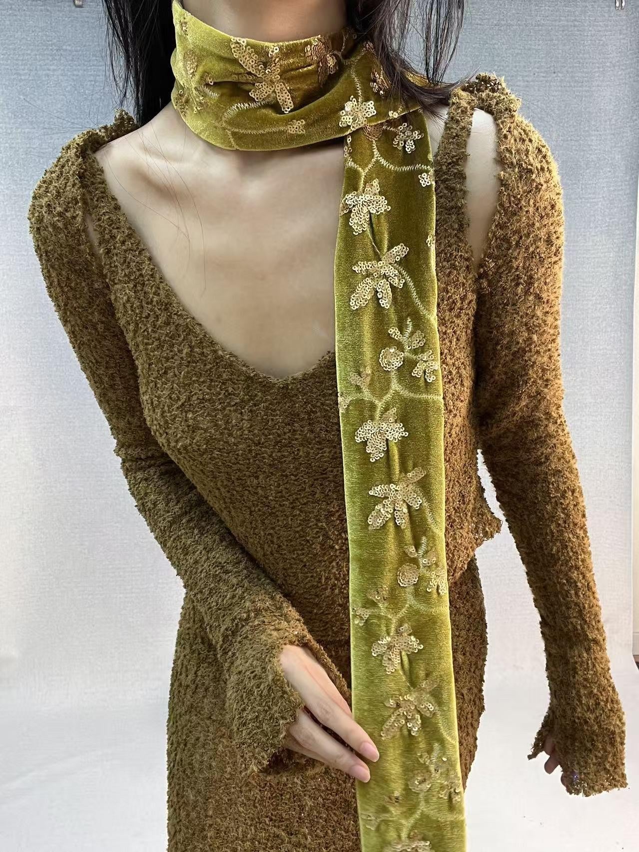 ANTIMOON Vintage Heavy Beaded Draped Chinese Style Women's Velvet Scarves & Shawls