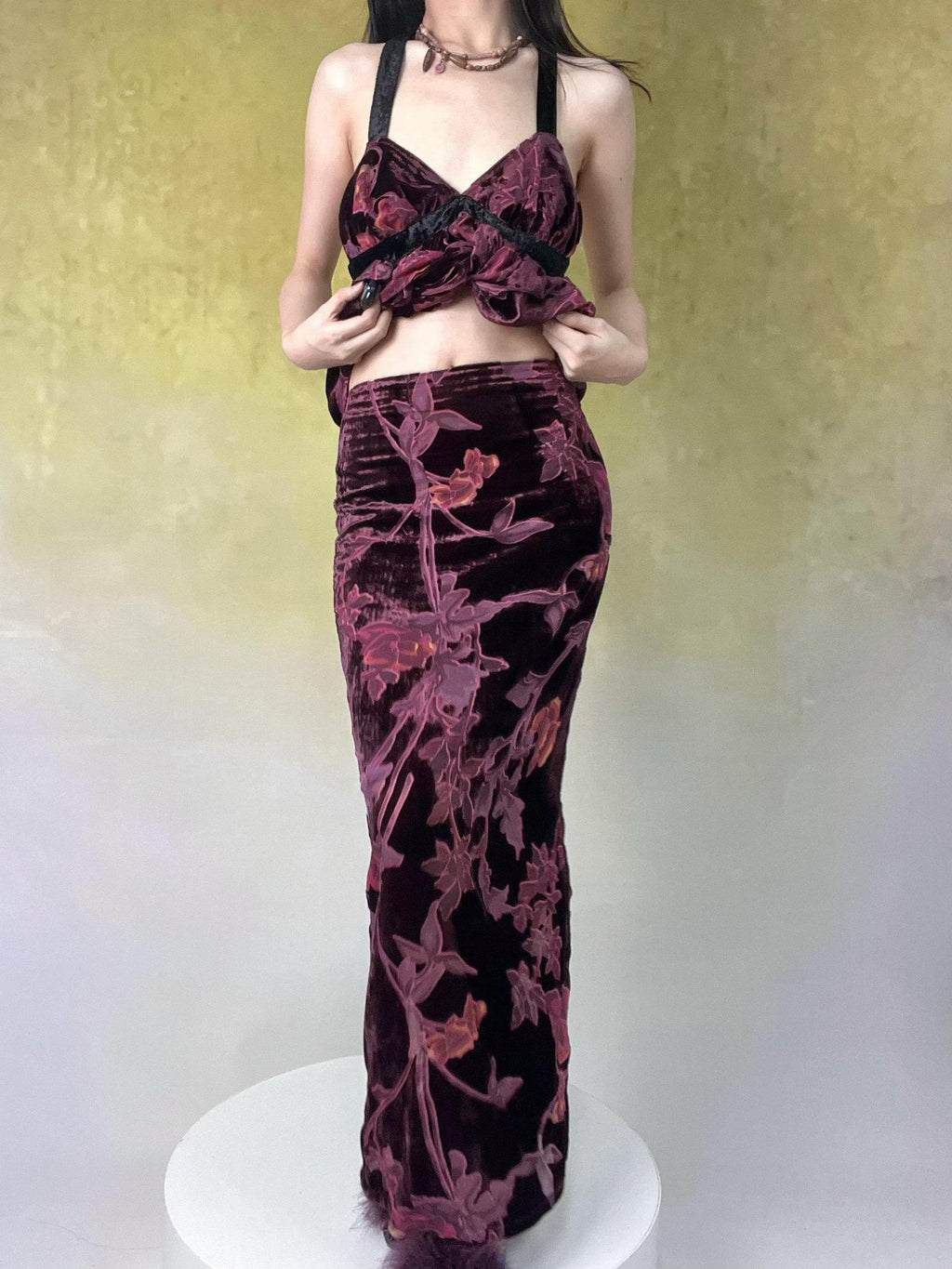 ANTIMOON Vintage Rose Antique Purple Burnout Velvet Suspender Women's Matching Skirt Sets
