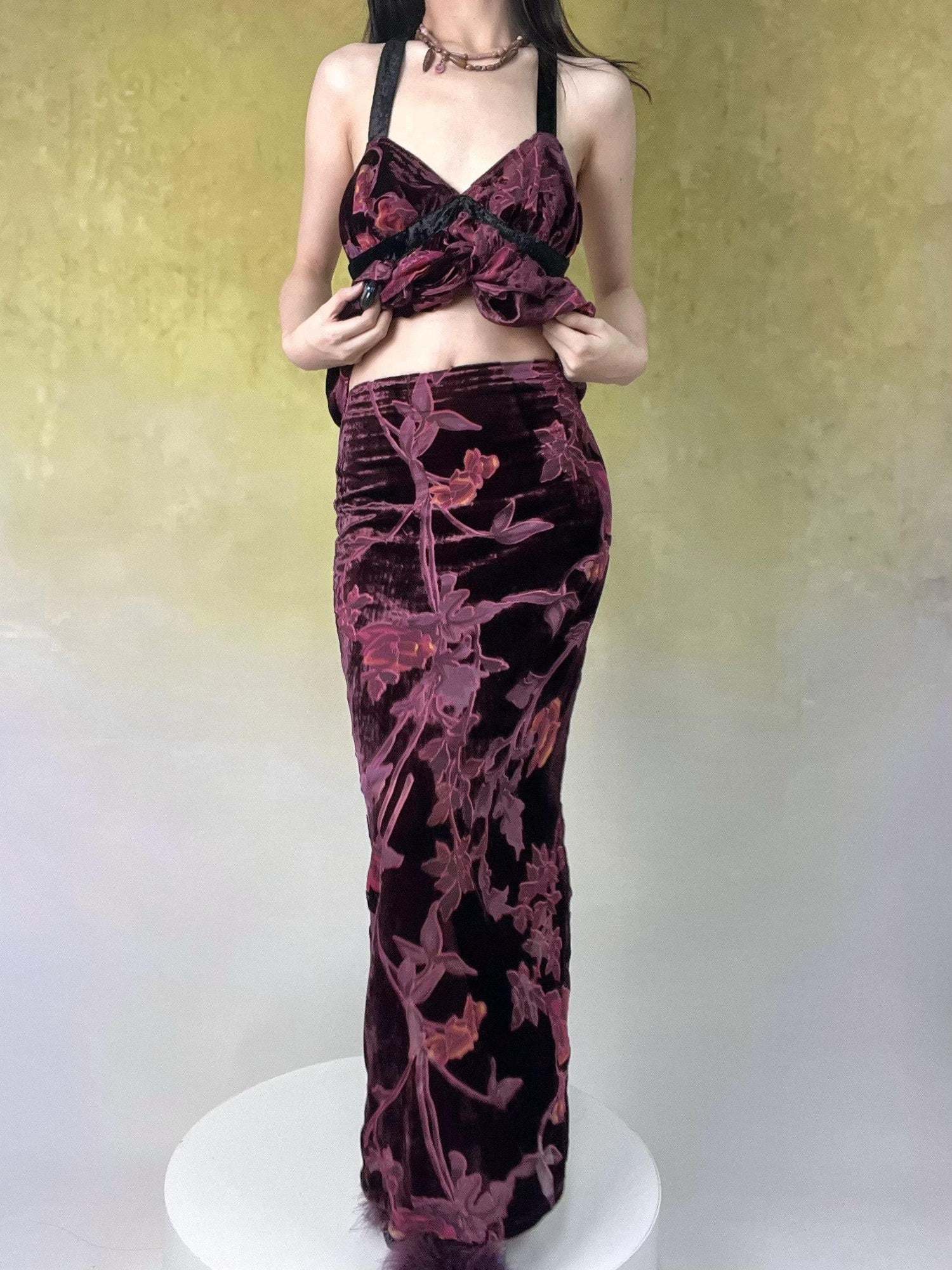 ANTIMOON Vintage Rose Antique Purple Burnout Velvet Suspender Women's Matching Skirt Sets