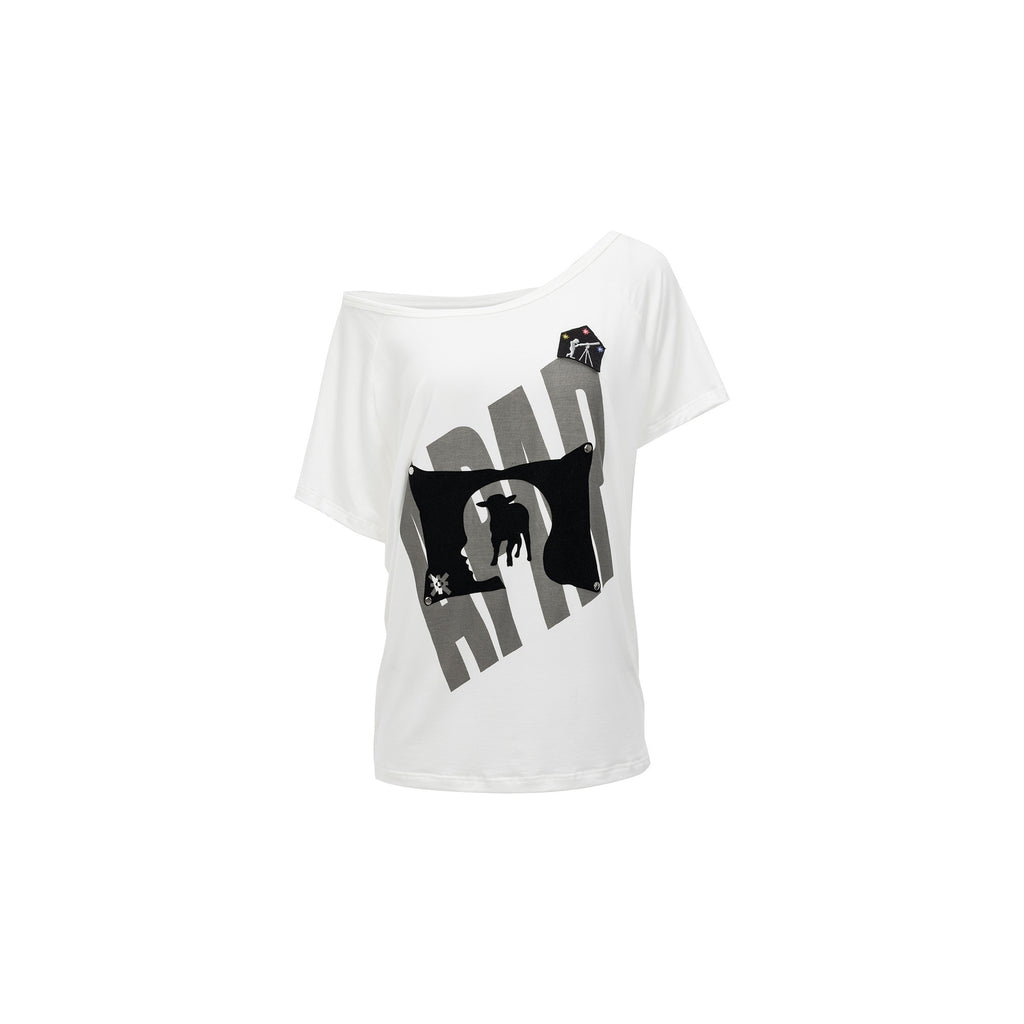 APRIORITY_3d_Flocked_Letter_Studded_Slanted_Shoulder_Women's_Lyocell_Off-shoulder_T-shirts_1046014446098_MISSTT