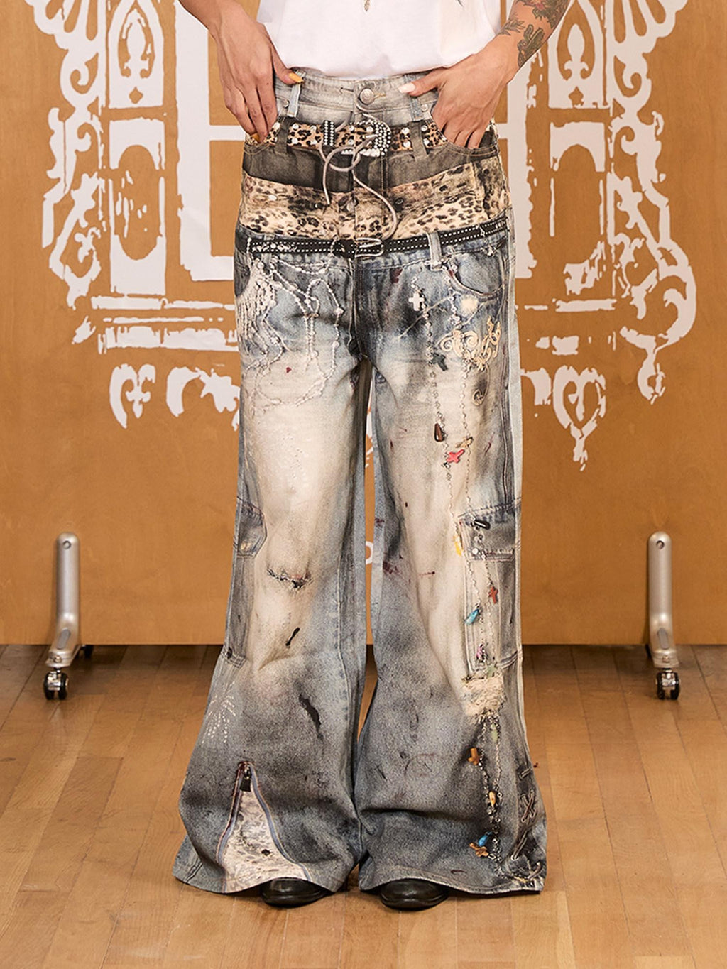 APRIORITY 3d Textured Print Ripped Distressed Washed Women's Cotton Straight-leg Jeans